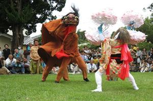 Hane Shinto Festival (Hane Hachimangu Autumn Festival)